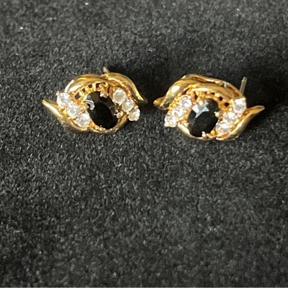 JC Black Rhinestone And Clear Rhinestone Stud Earrings Gold Tone - Picture 5 of 11